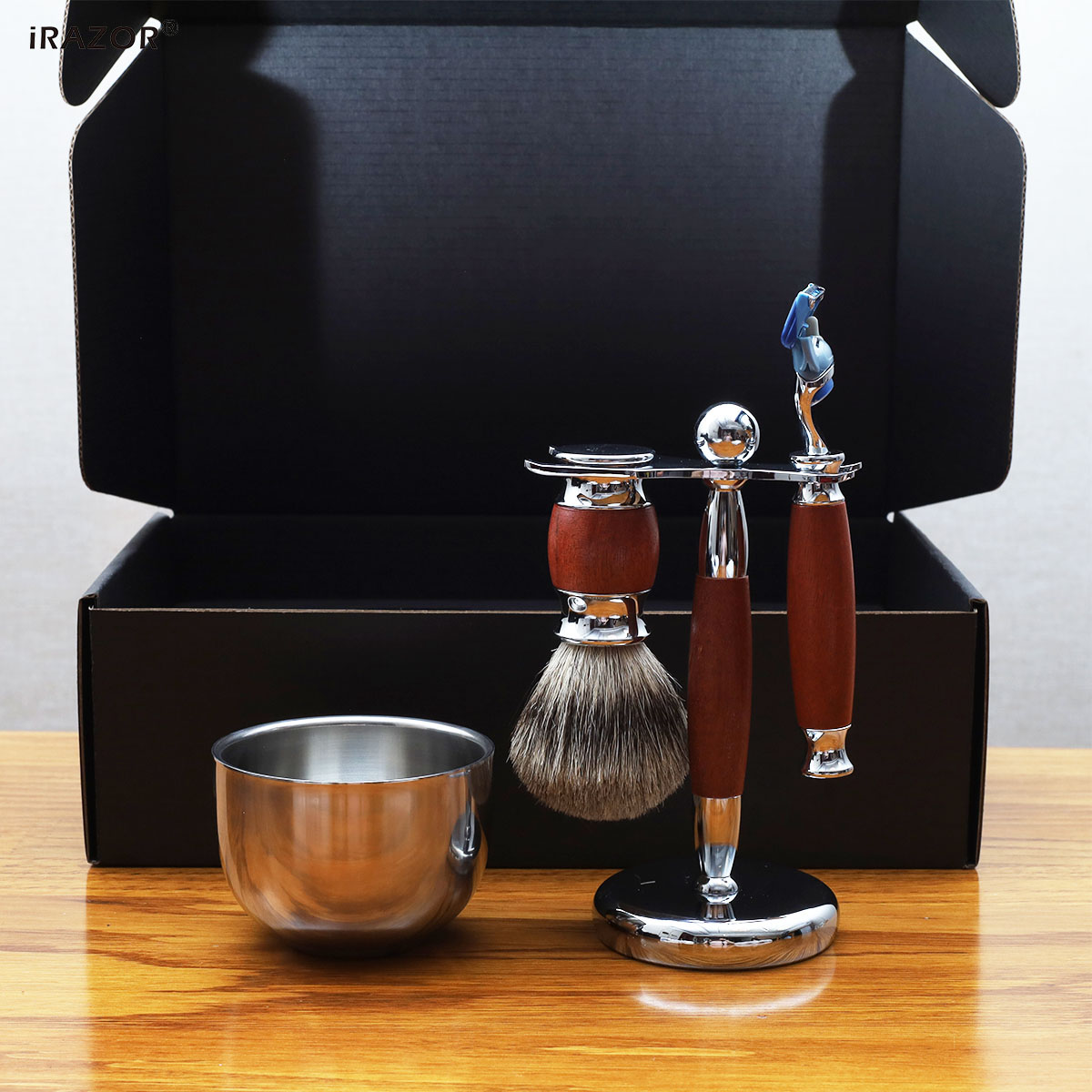 Kit de rasage de luxe iRAZOR p - Men'S Grooming Boxes avis et prix